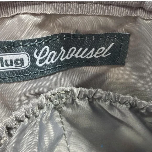 Lug Carousel Bag in Paint Pearl – Lightweight Travel Crossbody – NWT - Picture 15 of 16